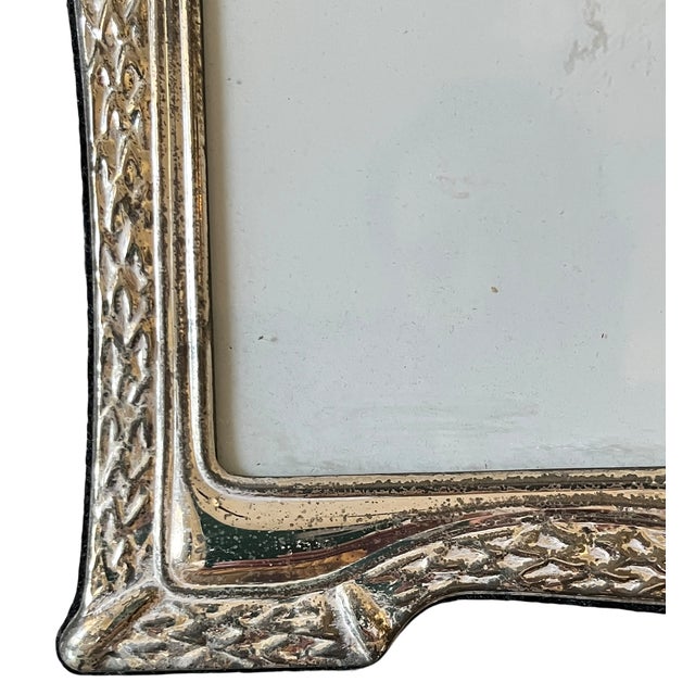 1980s Shabby Chic Silverplated Picture Frame With Sculpted Foliate Border for 5"x7" Landscape Vertical Picture For Sale In Jacksonville, FL - Image 6 of 11