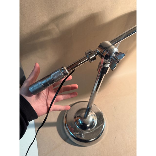 1985 Yasuaki Sasamoto Chrome Desk Lamp for Doulton Co LTD For Sale In New York - Image 6 of 10