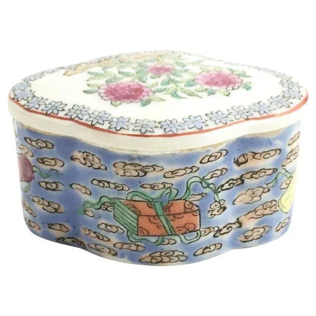 Asian 20th Century Asian Handpainted Trinket Box For Sale - Image 3 of 9