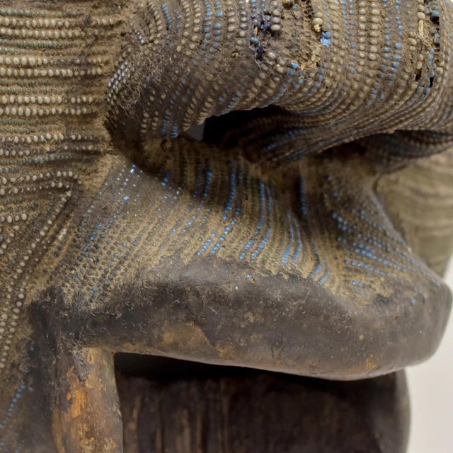 Early 20th Century Early 20th Century Kota Beaded Face Mask with Cowrie Shells Gabon For Sale - Image 5 of 11