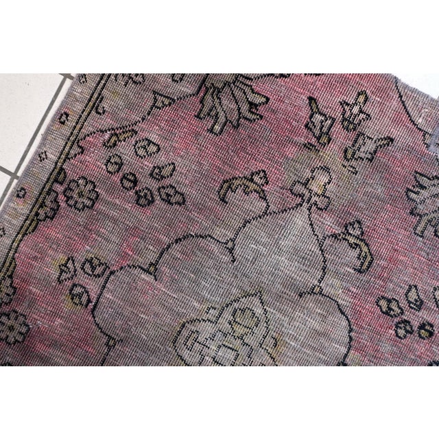 1940s, Vintage Turkish Anatolian Fragment Rug 2'11" X 4' For Sale In New York - Image 6 of 10