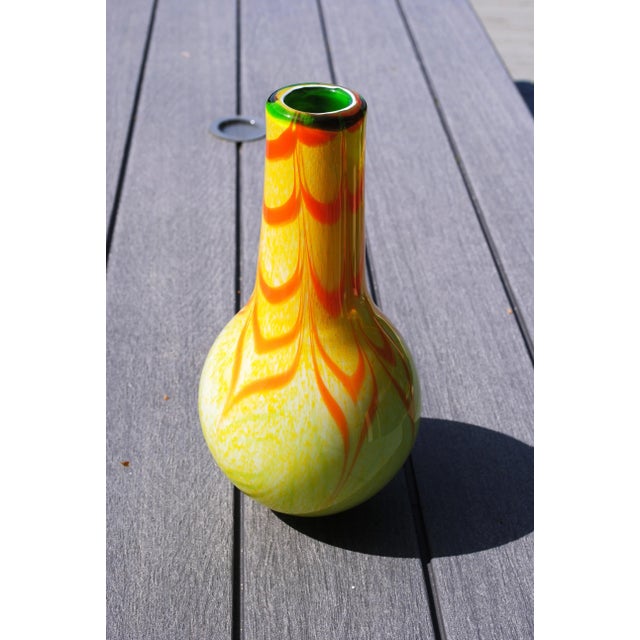 Mid-Century Modern Mid Century Inspired Art Glass Vase by Fifth Avenue Crystal For Sale - Image 3 of 7
