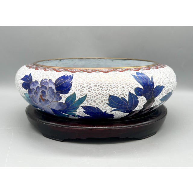 Fitz and Floyd Large Cloisonné Floral Bowl With Peony Motif on Carved Wood Stand — Chinoiserie / Asian Traditional For Sale - Image 4 of 18