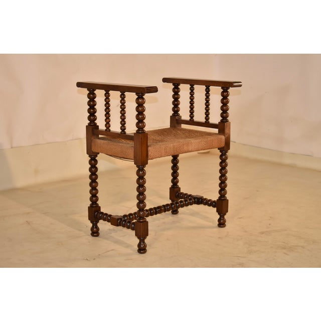 19th Century English Oak Bench With Arms For Sale In Greensboro - Image 6 of 8