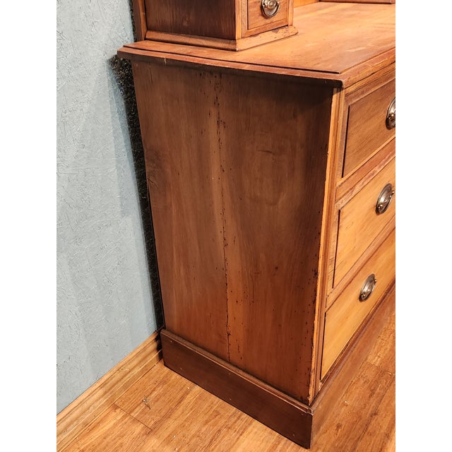 1900 - 1909 Antique 1900's Edwardian Walnut Dressing Table With Hinged Mirror For Sale - Image 5 of 10