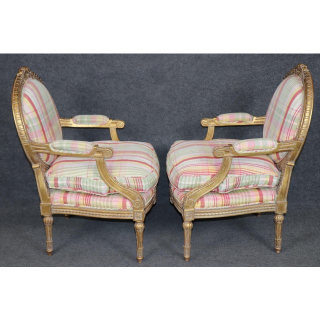 French Pair of Louis XVI Style Gilt Carved Arm Chairs With Plaid Upholstery For Sale - Image 3 of 15