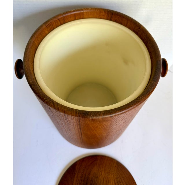 Vintage Mid-Century Danish Modern Teak Ice Bucket With Lid & Liner For Sale - Image 10 of 12