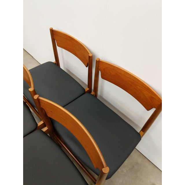 Set of 4 Vintage Edmund Homa Polish Mid Century Dining Chairs For Sale In New York - Image 6 of 10
