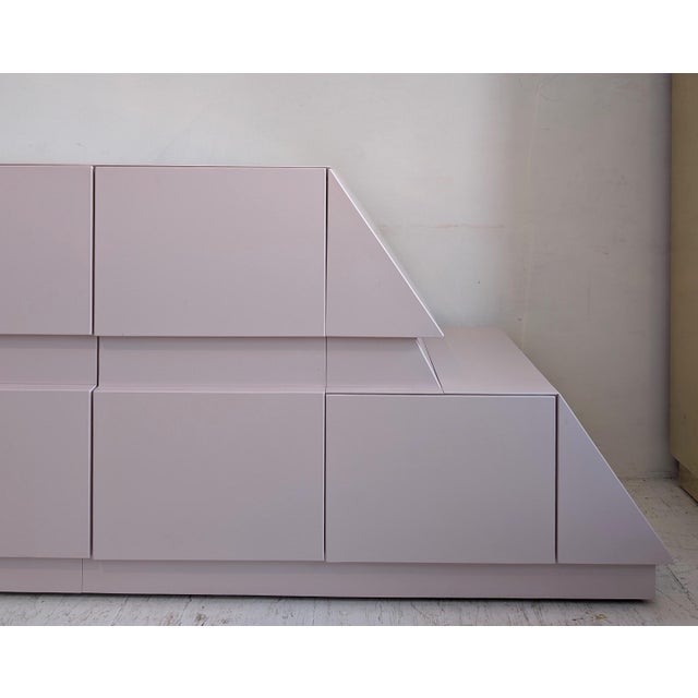 Vintage American Pale Pink Lacquered Rhombus Sideboard, 1980s For Sale - Image 16 of 18