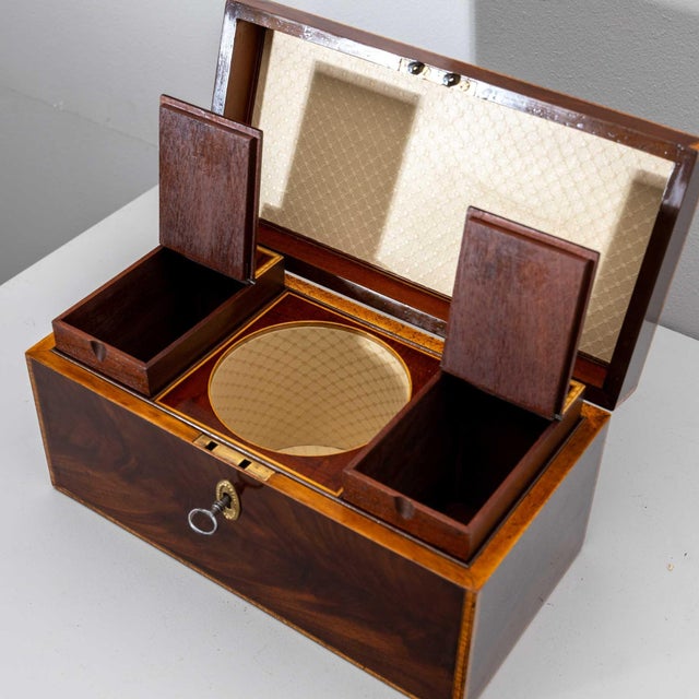 Mahogany Tea Chest, probably England, circa 1830 For Sale - Image 10 of 10