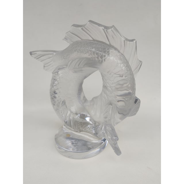 Lalique Crystal Sculpture, Two Fish Model 1953 Marc Lalique - Two Fish Sculpture Decorative "Two Fish" sculpture in white...