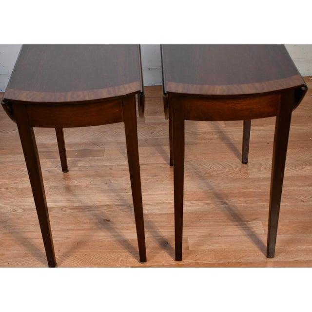 1930s Pair of English Regency Mahogany Banded Satinwood Pembroke Side Tables / End Tables For Sale - Image 13 of 16