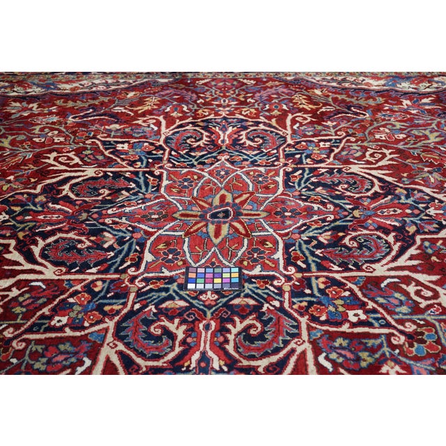 Textile 1940s Vintage Heriz Rug 10'4'' X 14'0'' For Sale - Image 7 of 9