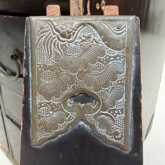 Black Antique Japanese Ko-Dansu Storage Chest, 1870s For Sale - Image 8 of 18