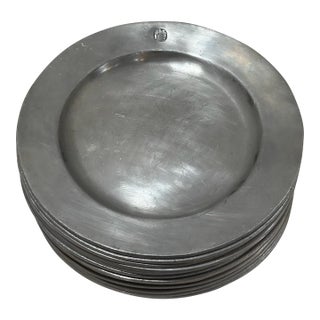 Set of 12 Vintage Wilton Pewter Chargers/Plates – Colonial Style For Sale