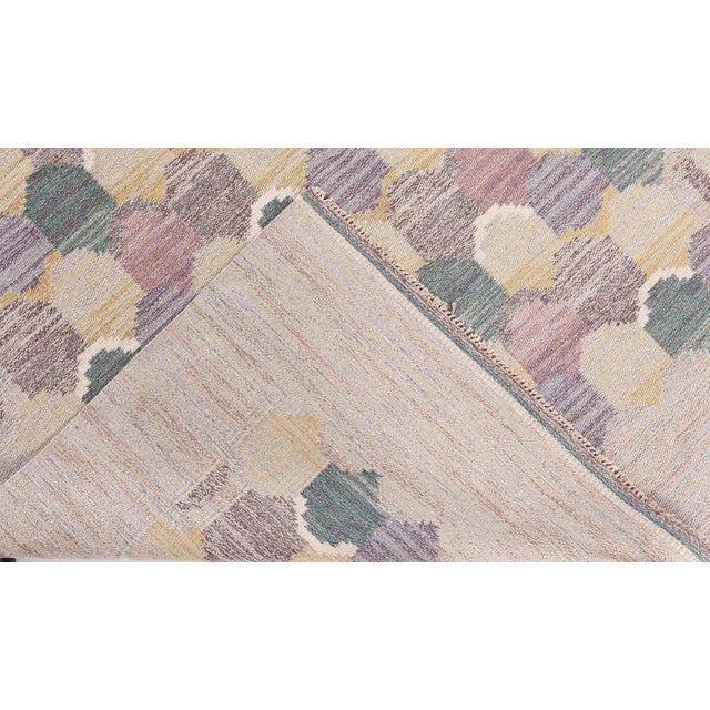 Textile Mid-20th Century Swedish Flat Woven Rug by Jönköpings Läns Hemslöjd For Sale - Image 7 of 7