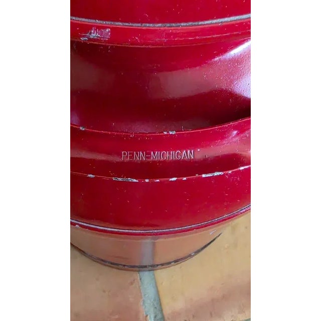 Vintage Penn-Michigan 10-Gal Steel Milk Can Red With Lid & Handles For Sale - Image 4 of 7