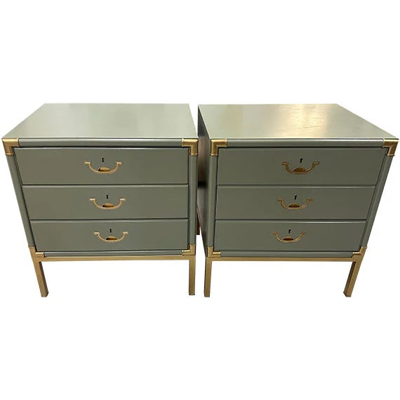 These two great vintage Drexel pieces would make a great addition to any room. The pieces have been sanded down to...