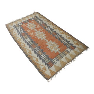 Vintage Kilim Rug in Wool For Sale