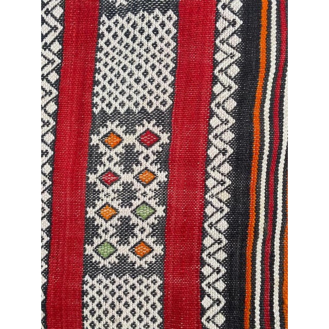 Vintage Tribal Berbere Moroccan Kilim Rug , 1950s For Sale - Image 11 of 18