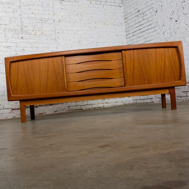 Skovby Møbelfabrik A/S Late 20th Century Scandinavian Modern Teak Credenza Buffet or Sideboard by Skovby Furniture Denmark For Sale - Image 4 of 18