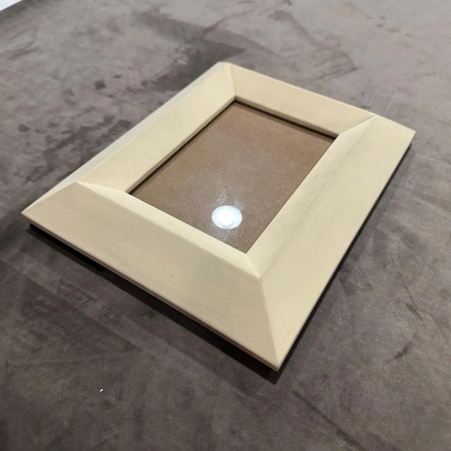 1990s Modern Ivory Lacquered Wood Italian Picture Frame by Bussolari For Sale - Image 9 of 11