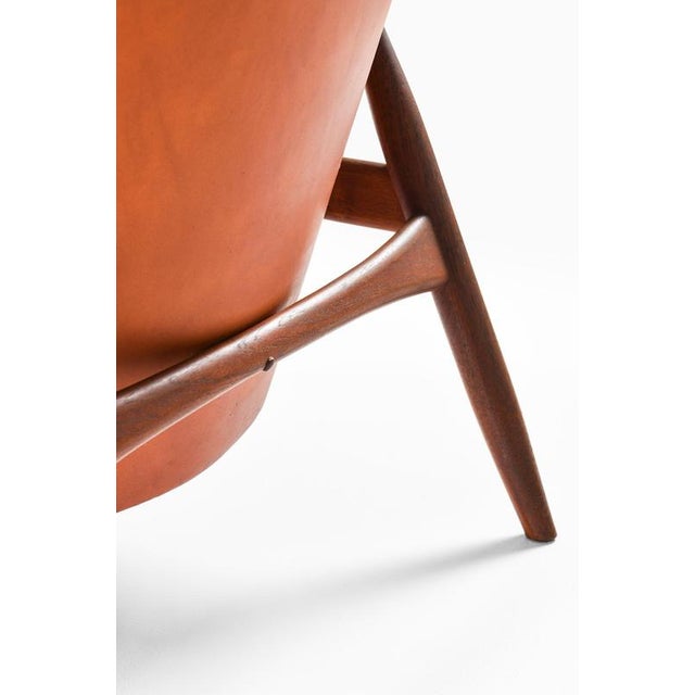 Easy Chair in Leather and Teak by Ib Kofod-Larsen, 1950s For Sale - Image 9 of 14