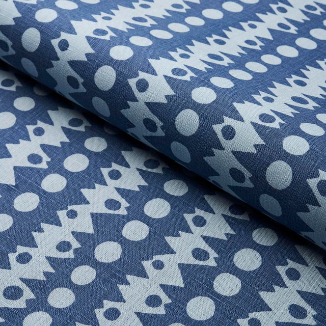 Schumacher SAMPLE - Schumacher X Drusus Tabor Trickledown Fabric In Blues For Sale - Image 4 of 4