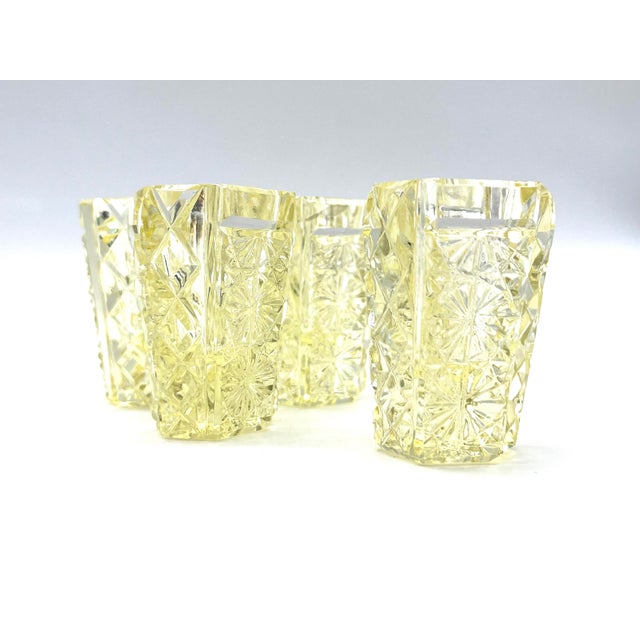Antique Shot Glasses in Yellow Lead Crystal and Diamond Cut, 1890s, Set of 6 For Sale - Image 11 of 12