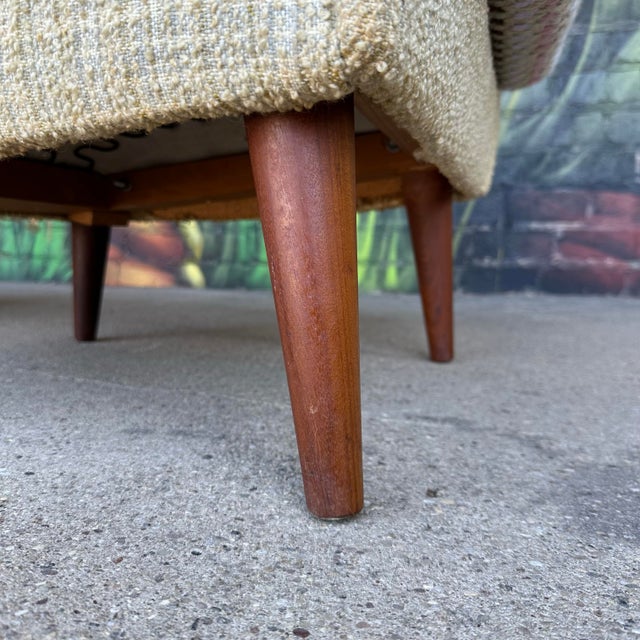 Pair of Mid Century Danish Modern Lounge Chairs For Sale - Image 9 of 11