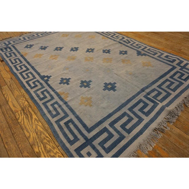 1930s 1930s White Geometric Modern Antique Indian Dhurrie Rug 4'9" X 67'8" Handknotted Cotton Carpet For Sale - Image 5 of 10