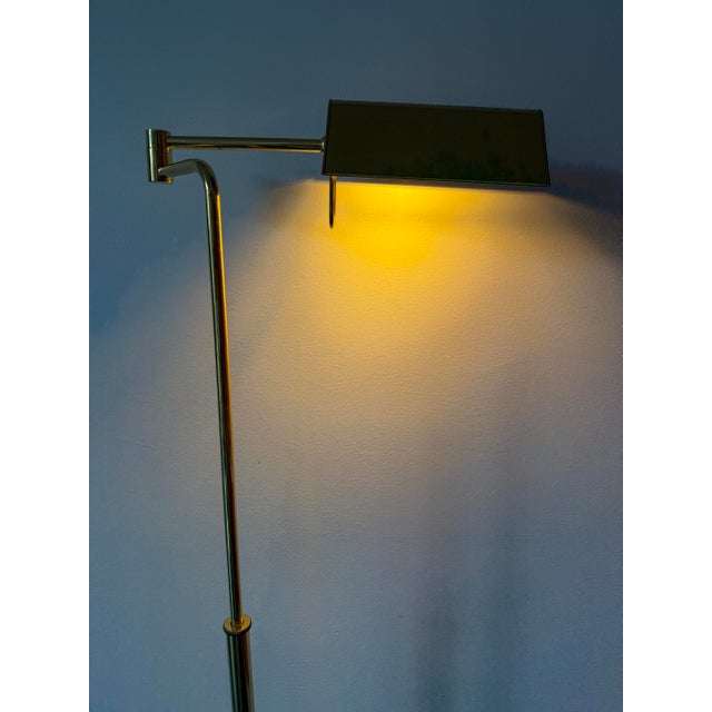 Mid-Century Modern Brass Floor Lamp with Adjustable Height and Swing Arm from Dijkstra Lampen, 1970s For Sale - Image 13 of 18