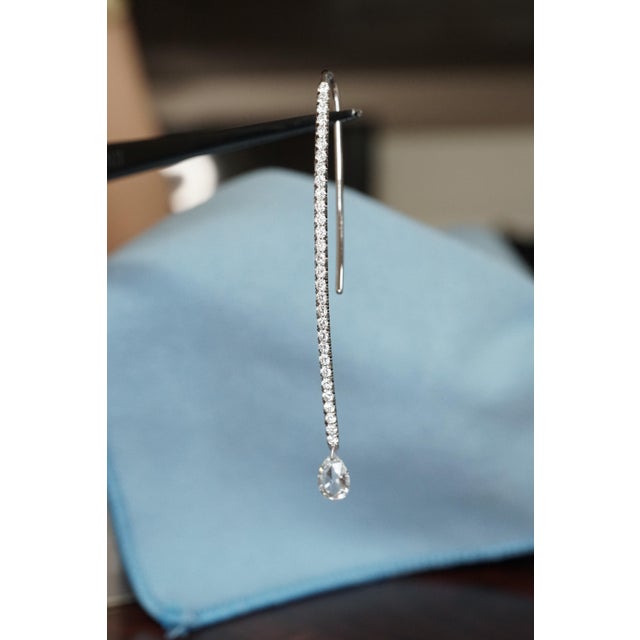 2010s Dangling Pear Shape Briolette Diamond Earrings in 18K White Gold, A Pair For Sale - Image 5 of 6
