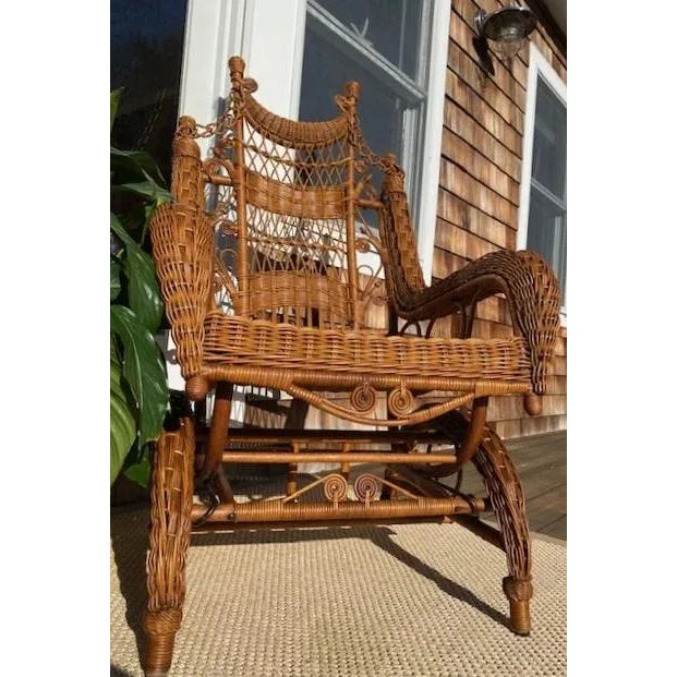 A Pair of American Antique Wicker Rocking Chairs For Sale In New York - Image 6 of 12