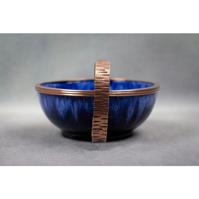 Cobalt Blue Flamed Glazed Earthenware Bowl with Handle and Hammered Metal Mount by André Villien, Paris, 1910-1920 For Sale - Image 4 of 11
