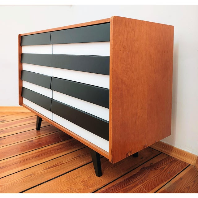 Czechoslovakian Chest of Drawers by Jiří Jiroutek for Cesky Nabytek, 1960s For Sale - Image 4 of 14