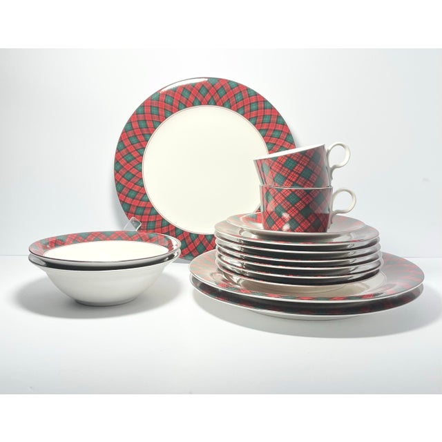 Arita “Tartan Plaid” 13-Piece Ceramic Dinnerware Set Excellent condition. No chips, cracks, or fleabites. Set Includes 6...