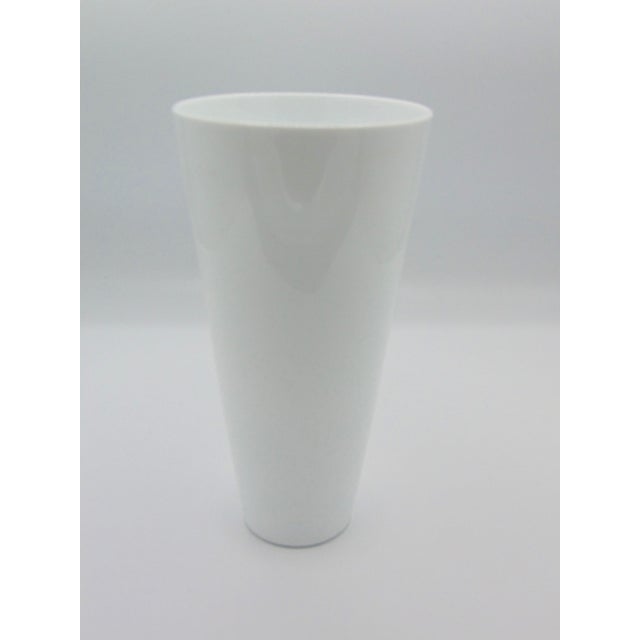 Venini Low Lattimo Vase by Carlo Scarpa for Venini, 1950s For Sale - Image 4 of 4