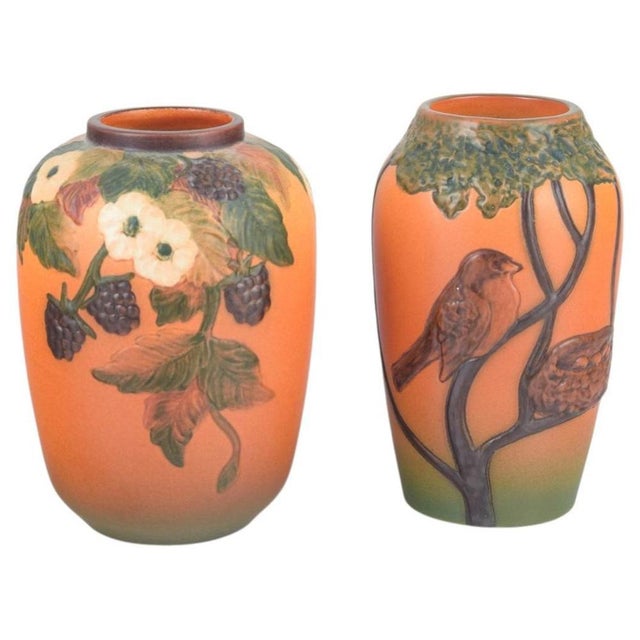 1920s Orange and Green Ceramic Vases from Ipsens Enke, Denmark, 1920s, Set of 2 For Sale - Image 5 of 5