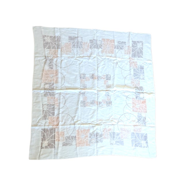 1970s Vintage Pattern Tablecloth For Sale In Columbus - Image 6 of 6