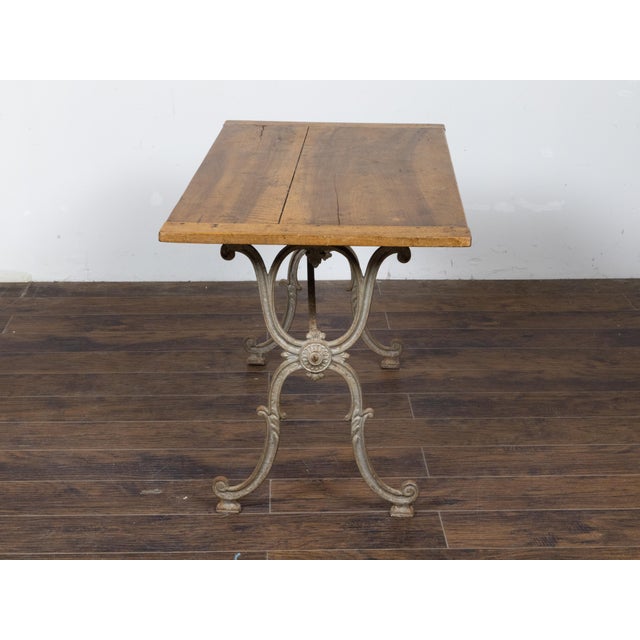 French 1900s Steel and Wood Console Table with Curving X-Form Legs and Stretcher For Sale In Atlanta - Image 6 of 12