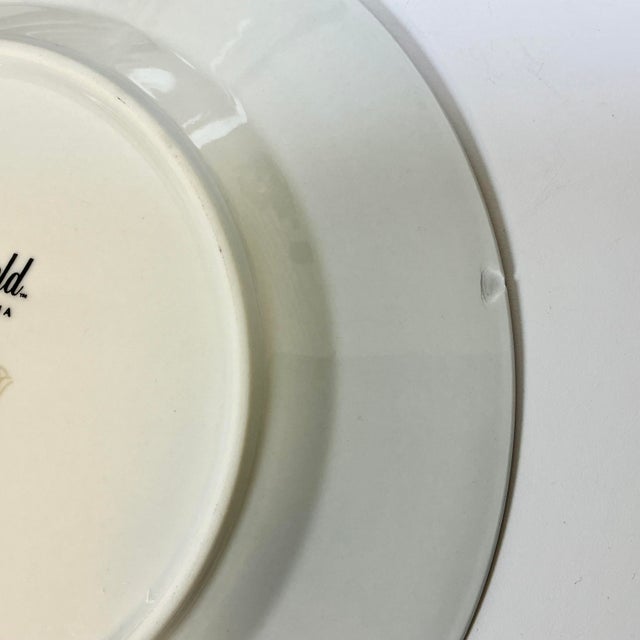 Late 20th Century Vintage Coastal Boho Chic Magnolia Christmas Dinner Plates - Set of 12 For Sale - Image 10 of 11