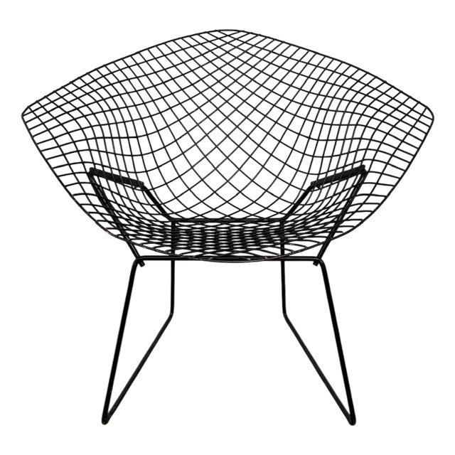 Black Metal Armchair in the style of Harry Bertoia for Knoll Inc. / Knoll International, 1970s For Sale