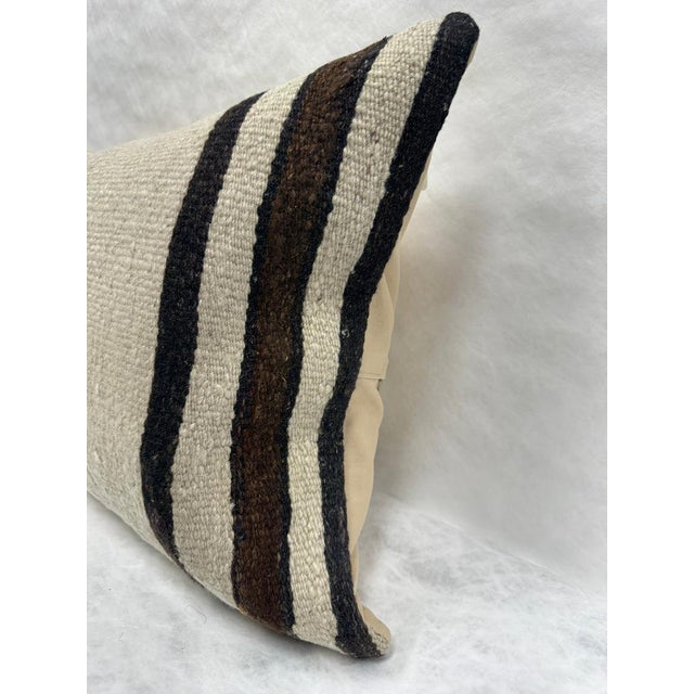 Contemporary Turkish Hemp Pillow Cushion Natural Brown Beige Pillow Cushion Cover 16" x 24" For Sale - Image 3 of 4