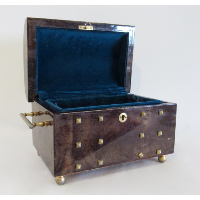 C.1950's Italian Aldo Tura Goatskin Wrapped & Brass Lidded Keepsake Box and/or Jewelry Box For Sale In West Palm - Image 6 of 18