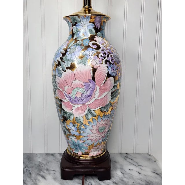 Ceramic Vintage Chinoiserie Mille-Fleurs Gold Porcelain Table Lamp, Large 32” Statement Floral Lamp For Sale - Image 7 of 16