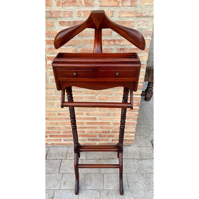 Spanish Baroque Revival Walnut Gentleman’s Valet Stand with Drawers, 1920s For Sale - Image 11 of 18
