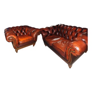 Experience Timeless Luxury: The Chesterfield Leather Set by Le Connexion Europa For Sale