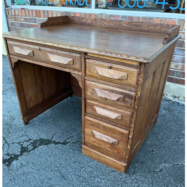 Wood Early 20th Century Oak Desk For Sale - Image 7 of 9