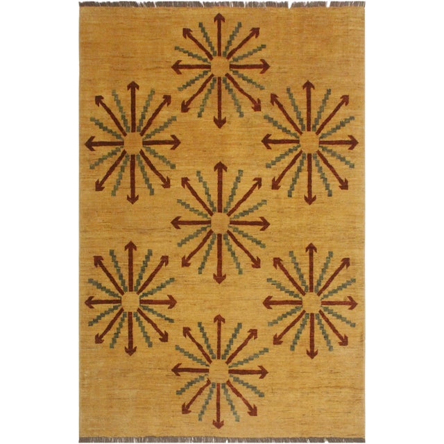 1980s Shabby Chic Kafkaz Tan/Red Wool Rug - 5'2 X 6'8 For Sale